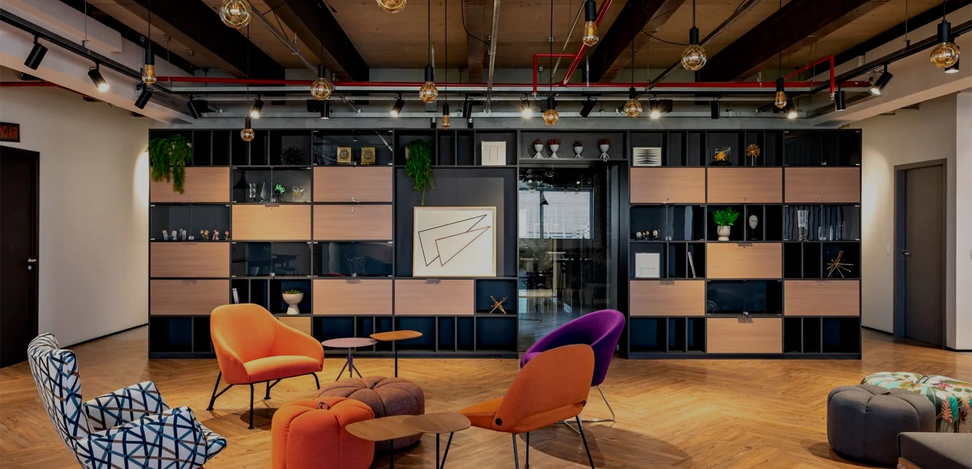 Traduzimos estilos de vida em ambientes que inspiram, acolhem e encantam.